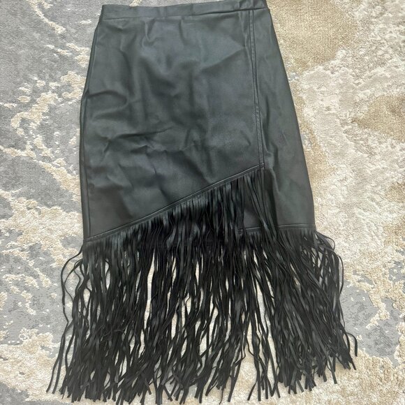 [NWT] Pixie Market - Faux Leather Fringe Skirt - Picture 1 of 4